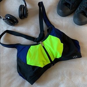 34b VSX sports bra